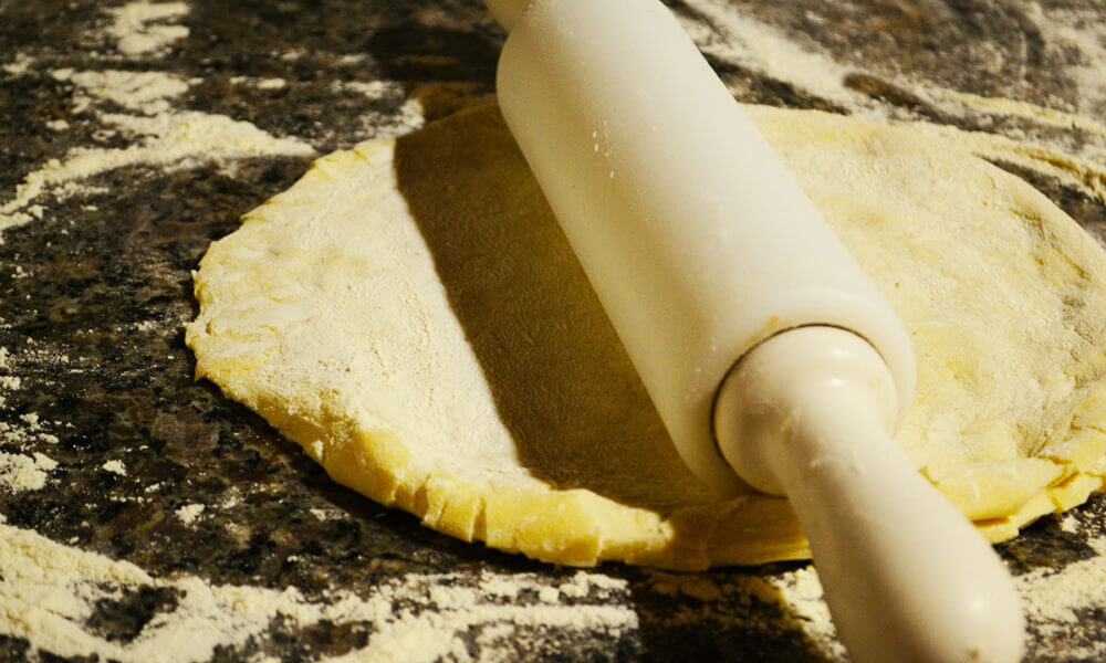 Masa básica de pizza fácil de hacer