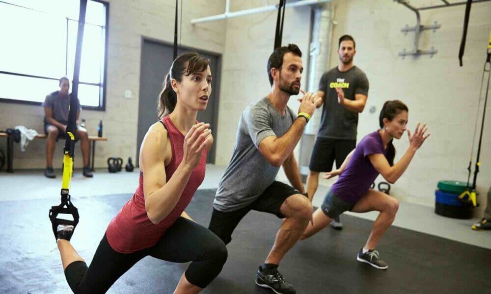 iniciación en entrenamiento en suspensión o TRX