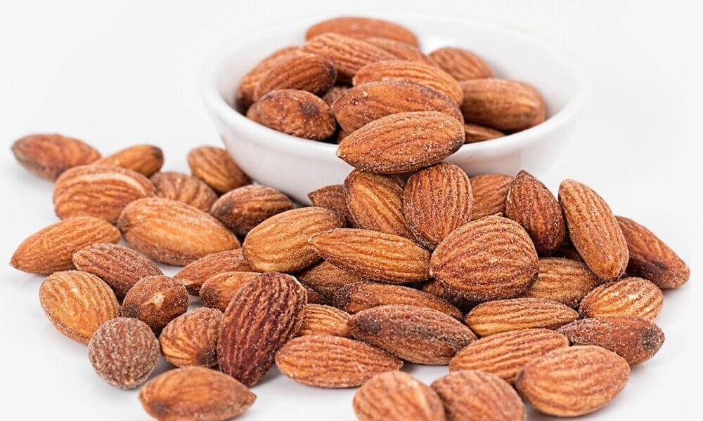 Beneficios de los alimentos ricos en magnesio para cuidar las piernas