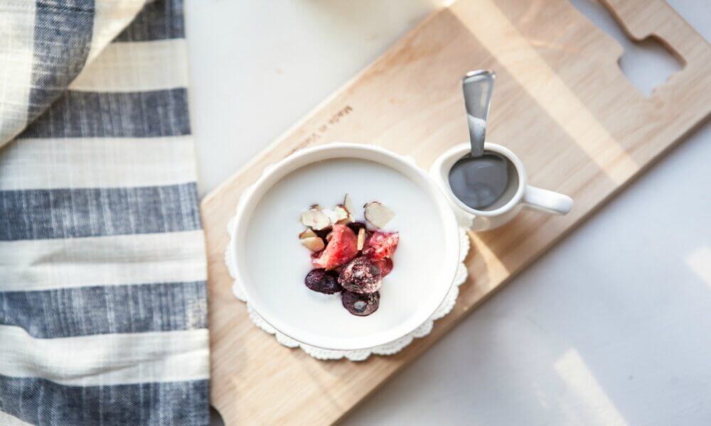 todos los beneficios que aporta el yogur si lo consumes a diario
