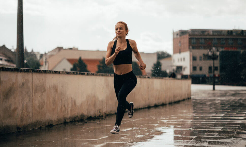 Fuente de energía constante, uno de los beneficios que disfruta tu cuerpo cuando dejas de comer tantos carbohidratos