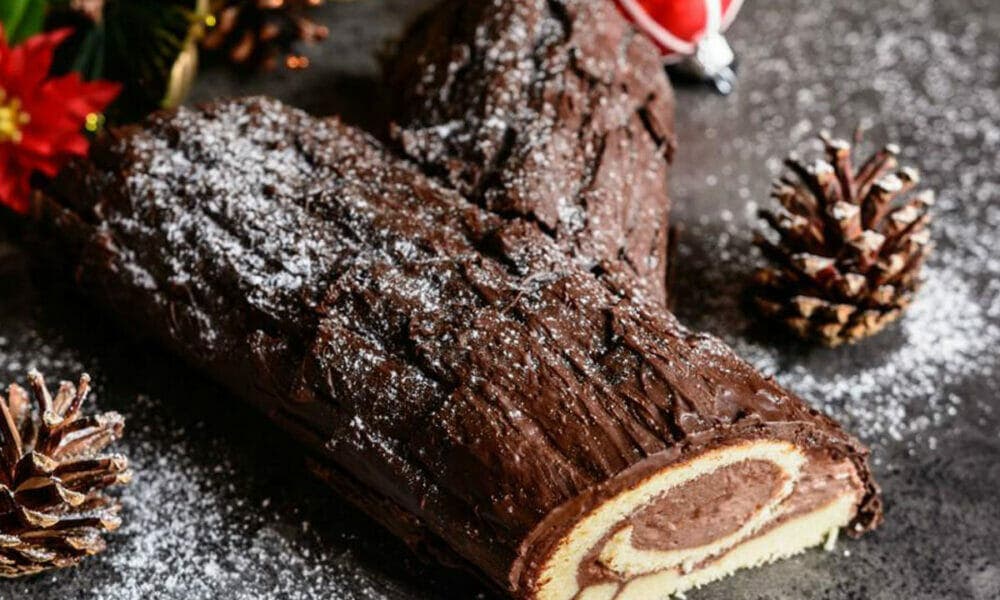 Pastel de chocolate de Noel, uno de los platos tradicionales navideños de Francia