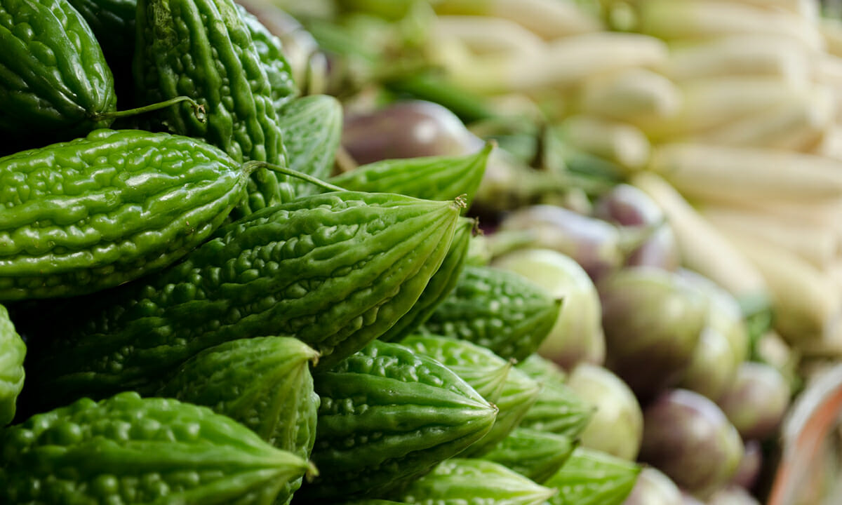 ¿Qué es el melón amargo, para qué se usa y qué recetas podemos hacer?