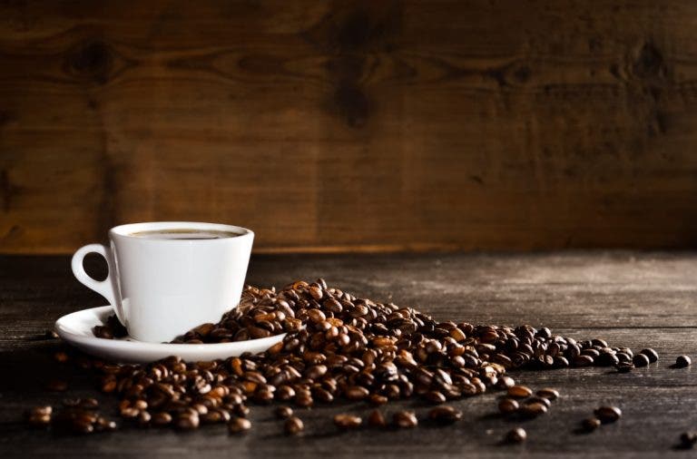 ¿Es bueno tomar cafeína en el entrenamiento?